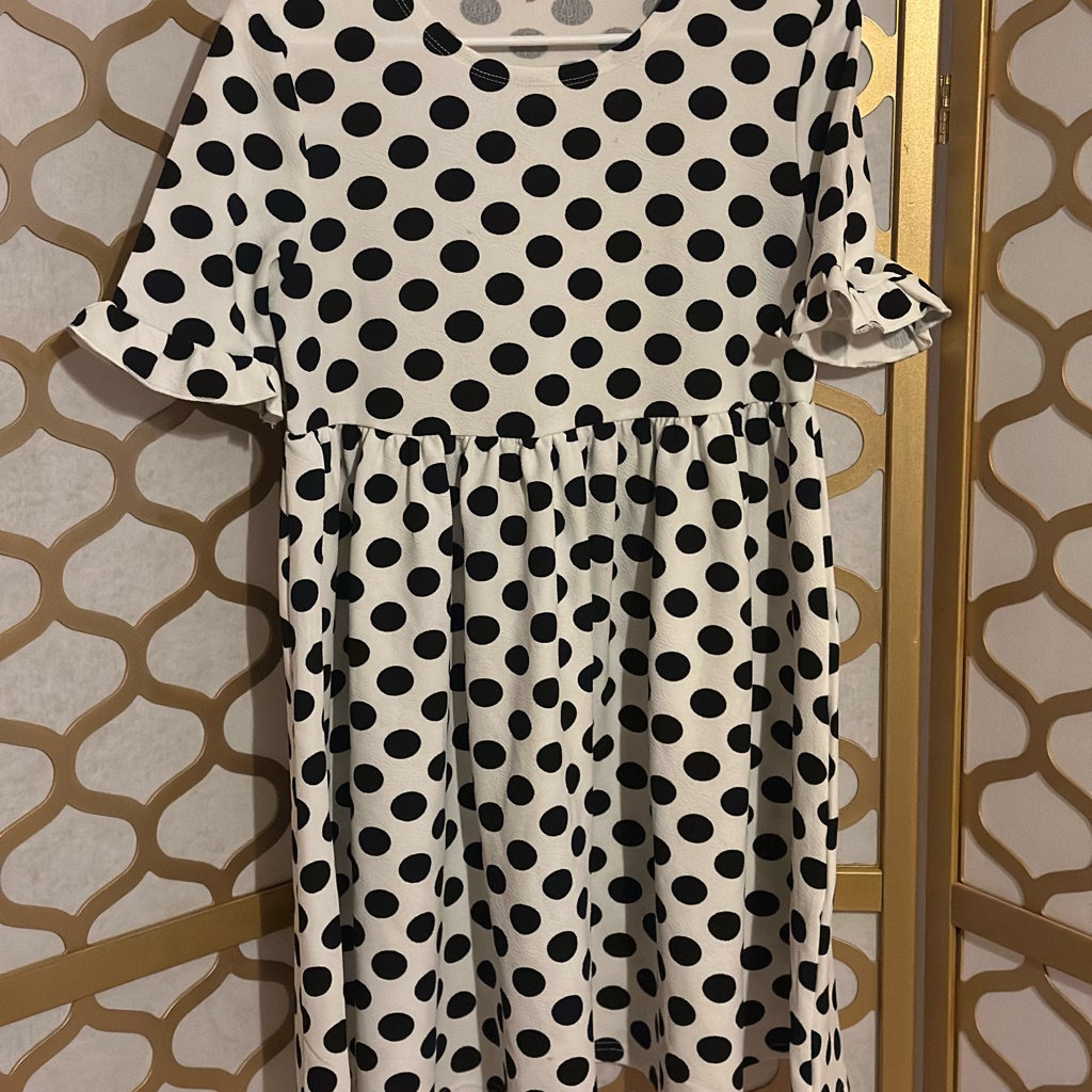 Women’s Small Short Polkadot Dress